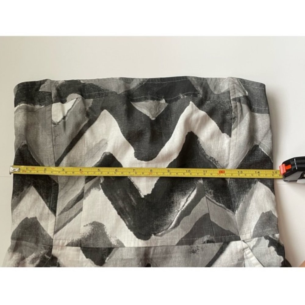 Banana Republic Chevron Pattern Strapless Dress - Picture 2 of 4